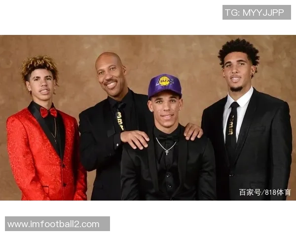 鲍尔兄弟精彩对决二哥利安吉洛现场助威赛后合影温馨分享