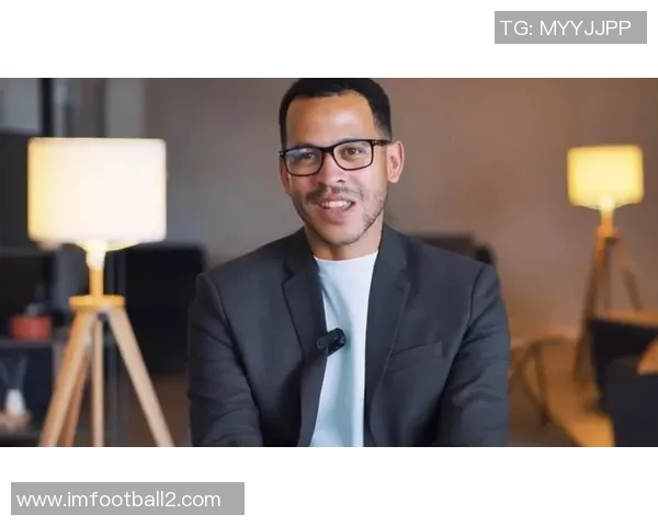 布莱顿旧将罗塞尼尔成为蓝军新帅34岁时退役经历引关注